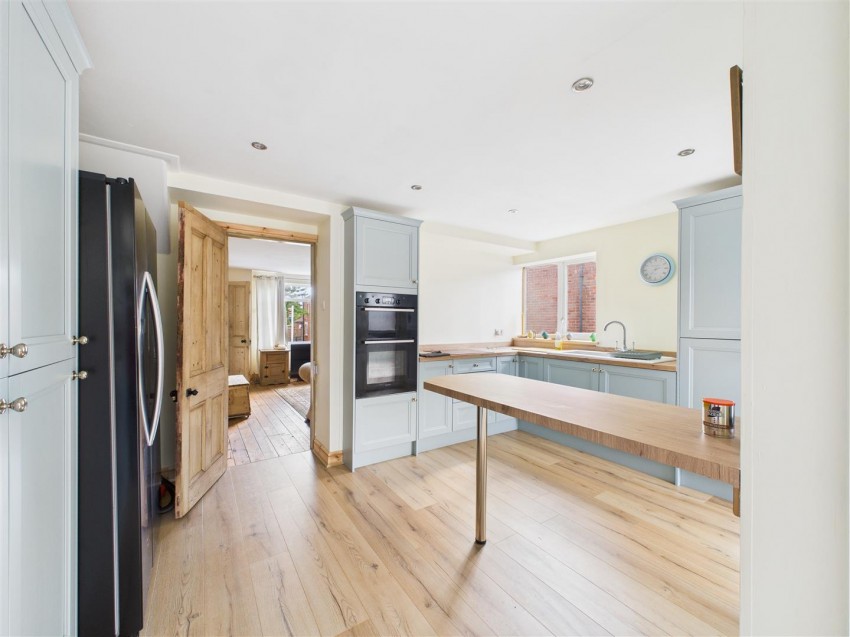 Images for 25 Park Avenue, Driffield, YO25 5EW