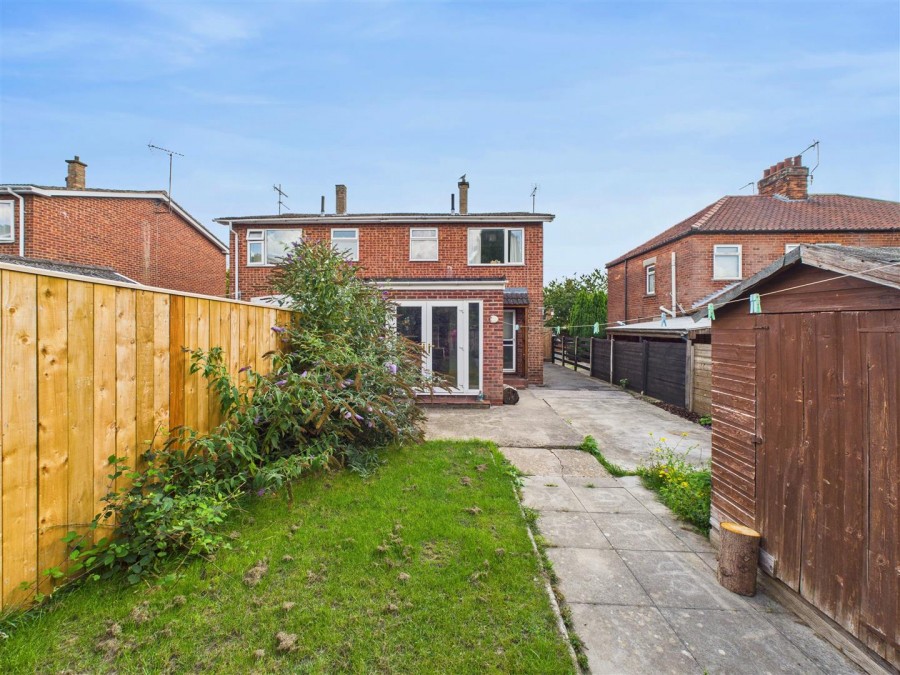 Images for 25 Park Avenue, Driffield, YO25 5EW