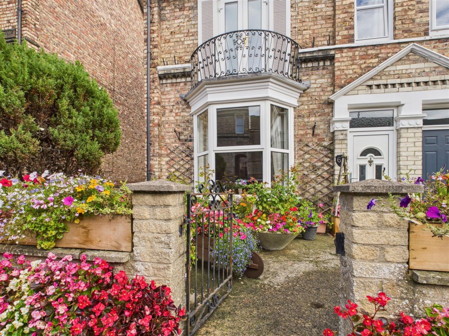 Images for 66 Newbiggin, Malton, YO17 7JF