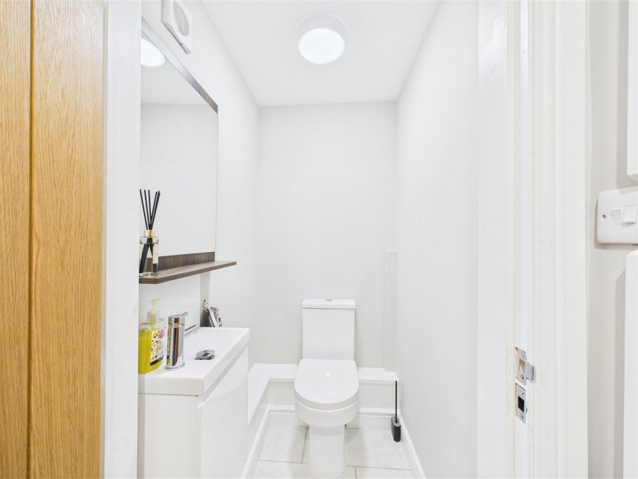 Images for East Lea, Back Street, Langtoft, Driffield, YO25 3TG