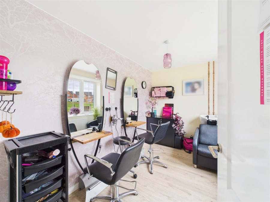 Images for 24 White Avenue, Wolds View, Driffield, YO25 5FQ