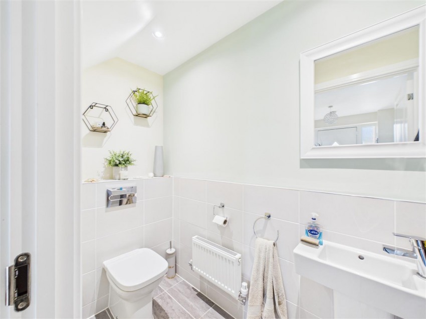 Images for 24 White Avenue, Wolds View, Driffield, YO25 5FQ