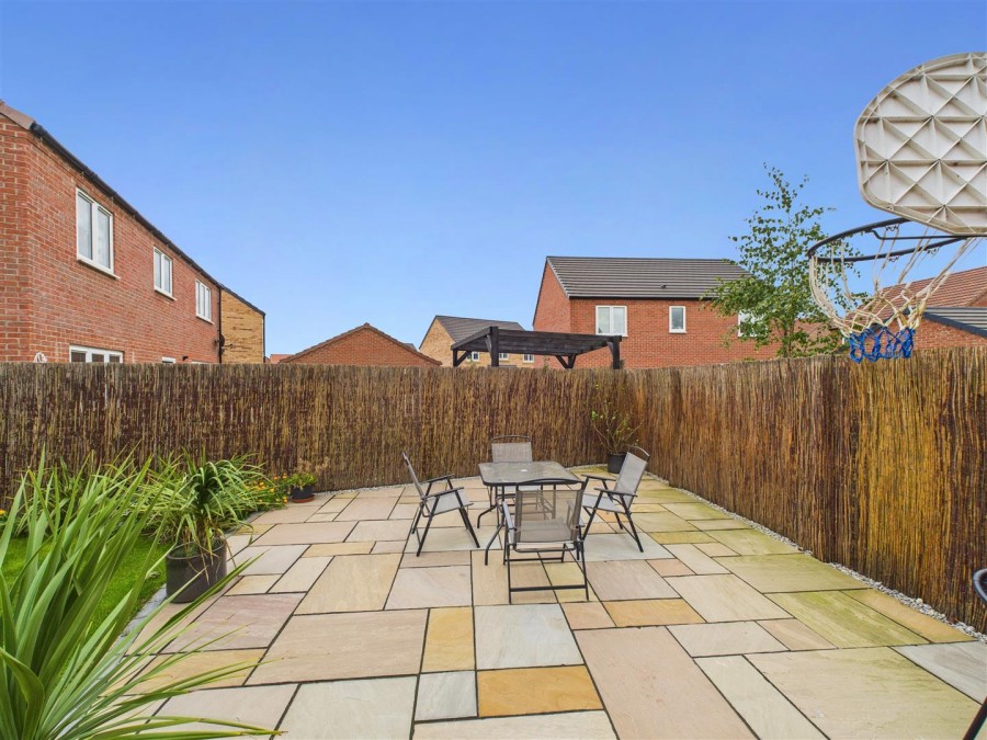 Images for 24 White Avenue, Wolds View, Driffield, YO25 5FQ