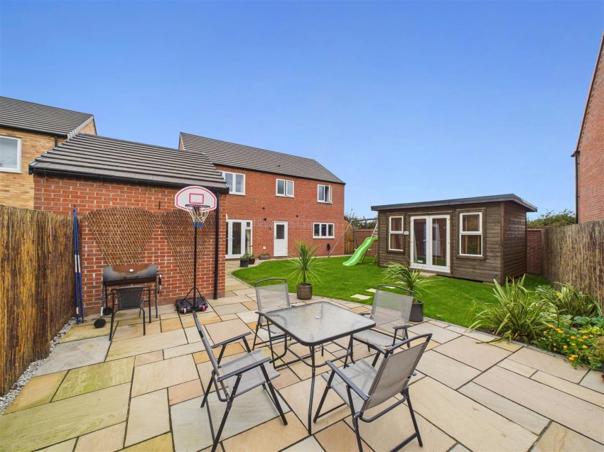 Images for 24 White Avenue, Wolds View, Driffield, YO25 5FQ