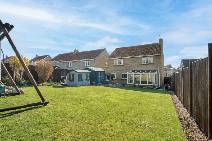Images for Meadow View, Church Lane, Thornton-Le-Dale, Pickering, North Yorkshire YO18 7QL