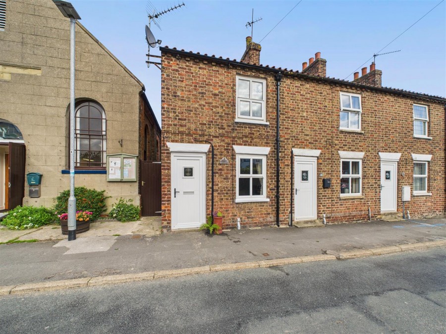 Images for Cuckoo Cottage, 9 Main Street, Hutton Cranswick, Driffield, YO25 9QR