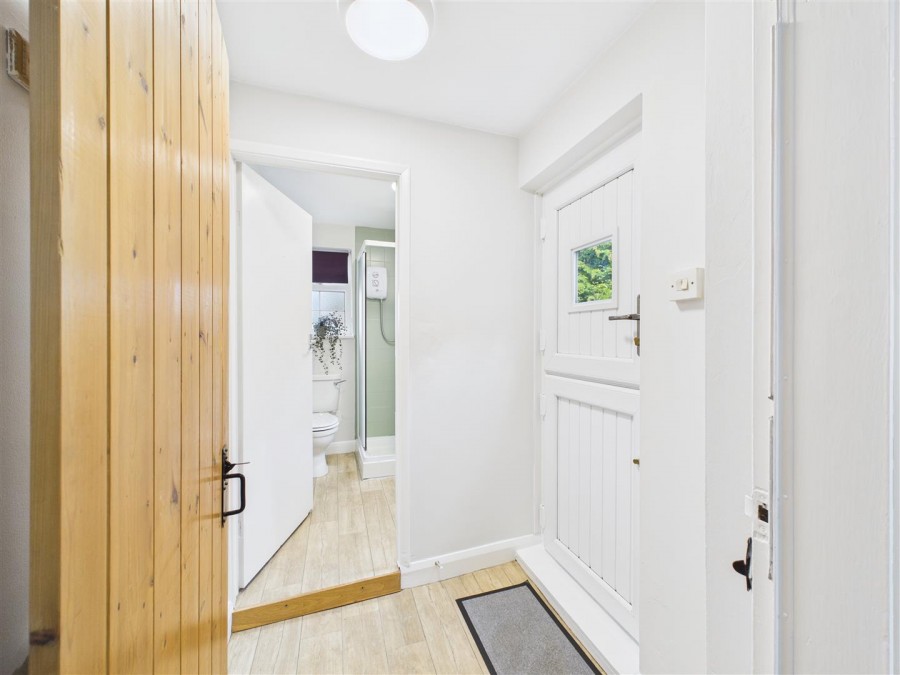 Images for Cuckoo Cottage, 9 Main Street, Hutton Cranswick, Driffield, YO25 9QR