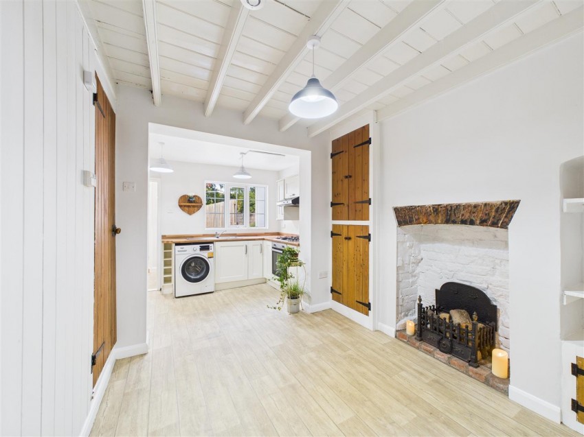 Images for Cuckoo Cottage, 9 Main Street, Hutton Cranswick, Driffield, YO25 9QR