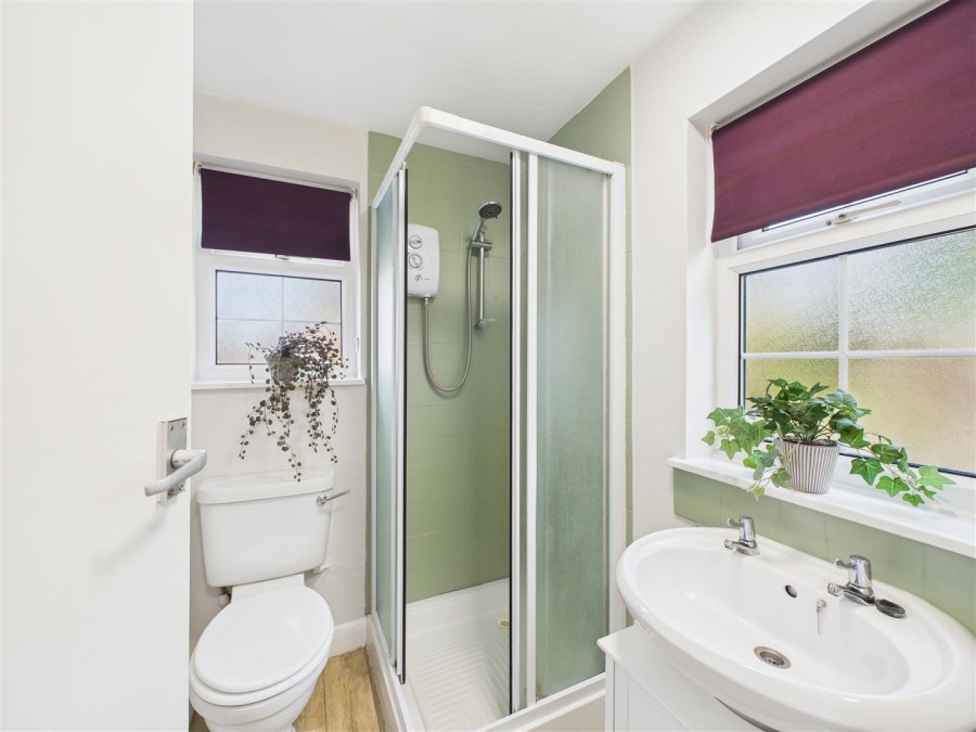Images for Cuckoo Cottage, 9 Main Street, Hutton Cranswick, Driffield, YO25 9QR
