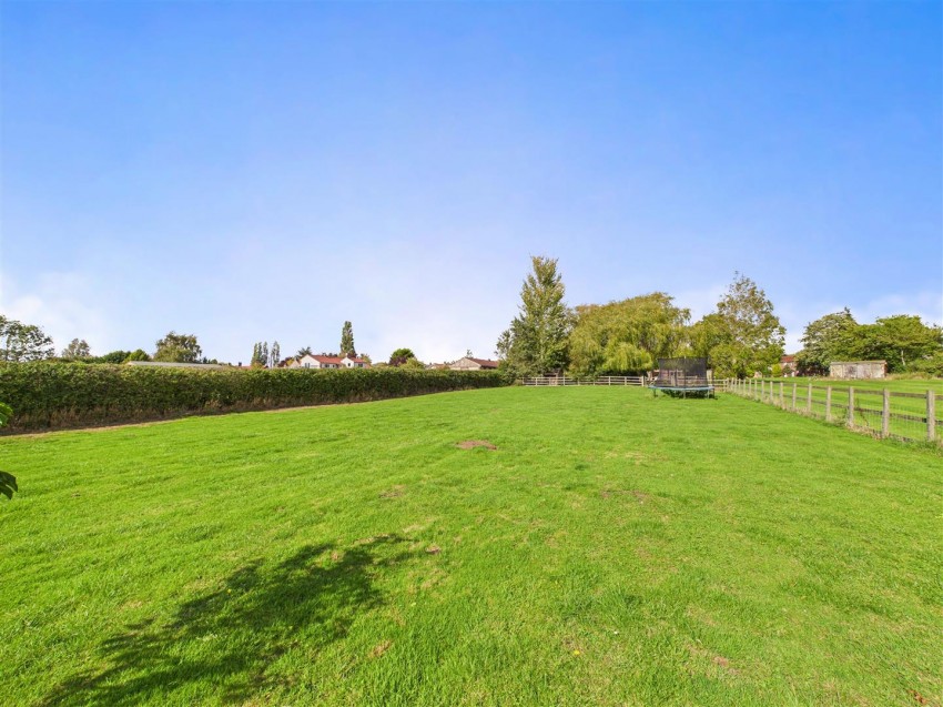 Images for Low Street, Thornton Le Clay, York