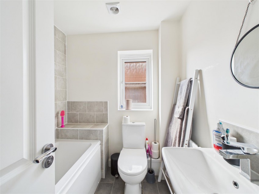 Images for 53 Nalton Drive, Driffield, YO25 5GE