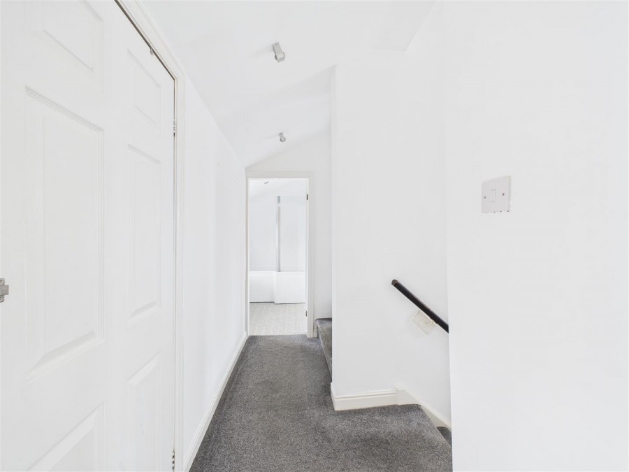 Images for Bridge Bran Lodge, 11 Front Street, Middleton On The Wolds, Driffield, YO25 9UA