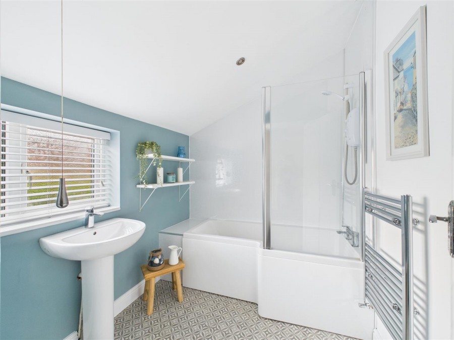 Images for Bridge Bran Lodge, 11 Front Street, Middleton On The Wolds, Driffield, YO25 9UA