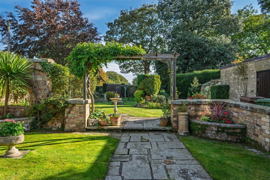 Images for 6 Nethergate, Nafferton, Driffield, YO25 4LP