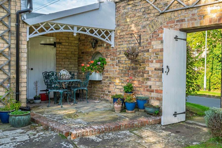 Images for 6 Nethergate, Nafferton, Driffield, YO25 4LP