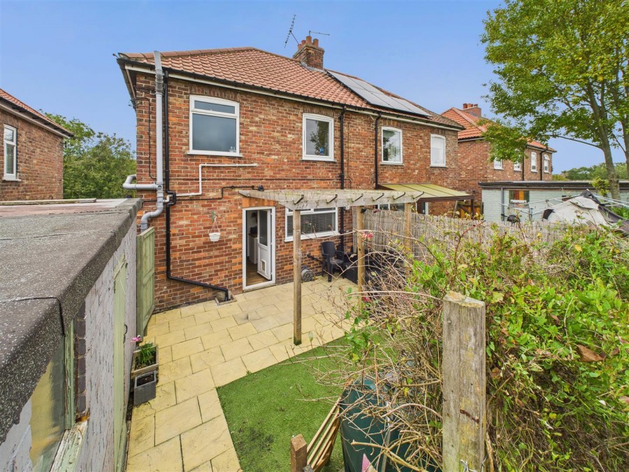 Images for 9 Driffield Road, Langtoft, Driffield, YO25 3TT