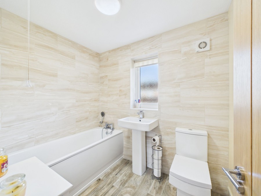 Images for Winterdale, Driffield, YO25