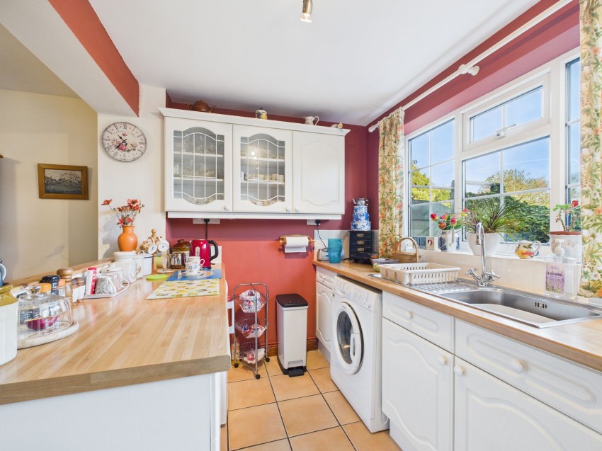 Images for Station Road, Nafferton, YO25