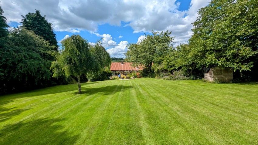 Images for South Lane, Thornton-Le-Dale, YO18