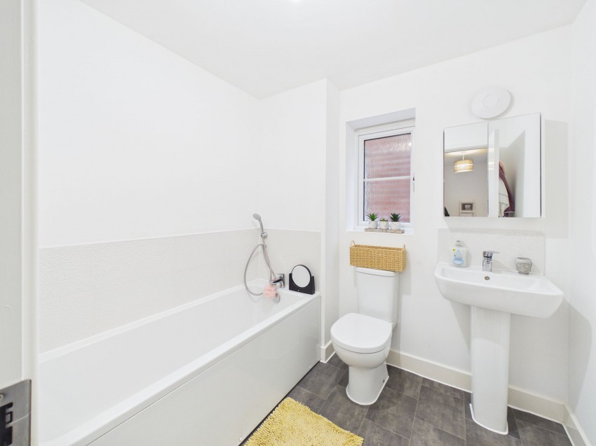 Images for Woodmansey Garth, Driffield, YO25