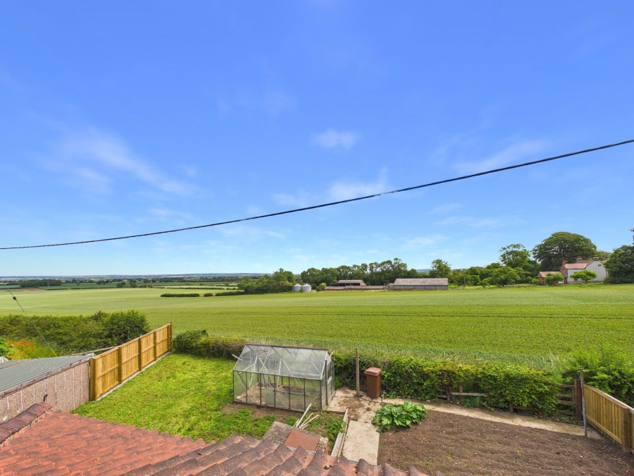 Images for Eastfield, Amotherby, YO17