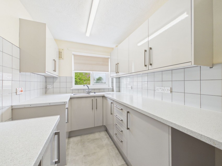 Images for Roxby Gardens, Thornton-Le-Dale, YO18