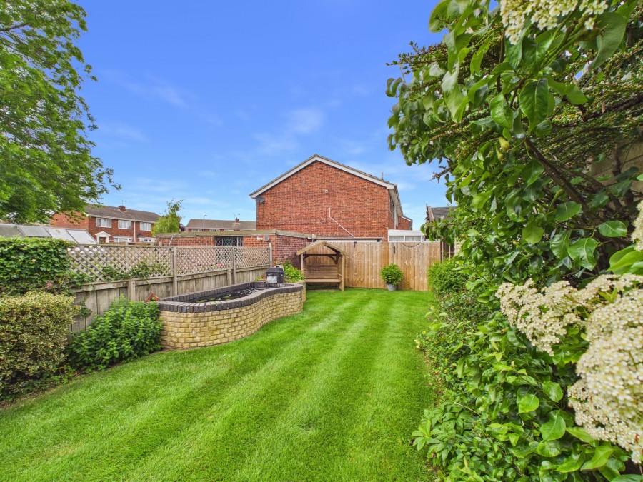 Images for Laburnum Avenue, Cranswick, YO25