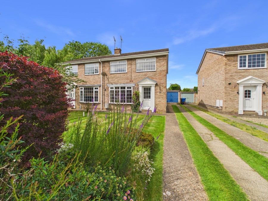 Images for Laburnum Avenue, Cranswick, YO25