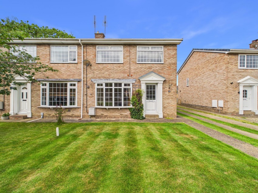 Images for Laburnum Avenue, Cranswick, YO25