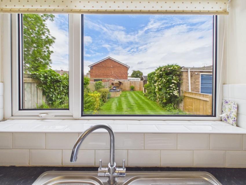 Images for Laburnum Avenue, Cranswick, YO25