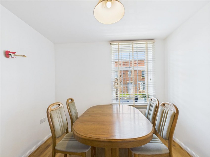 Images for Field View Close, Ampleforth, YO62