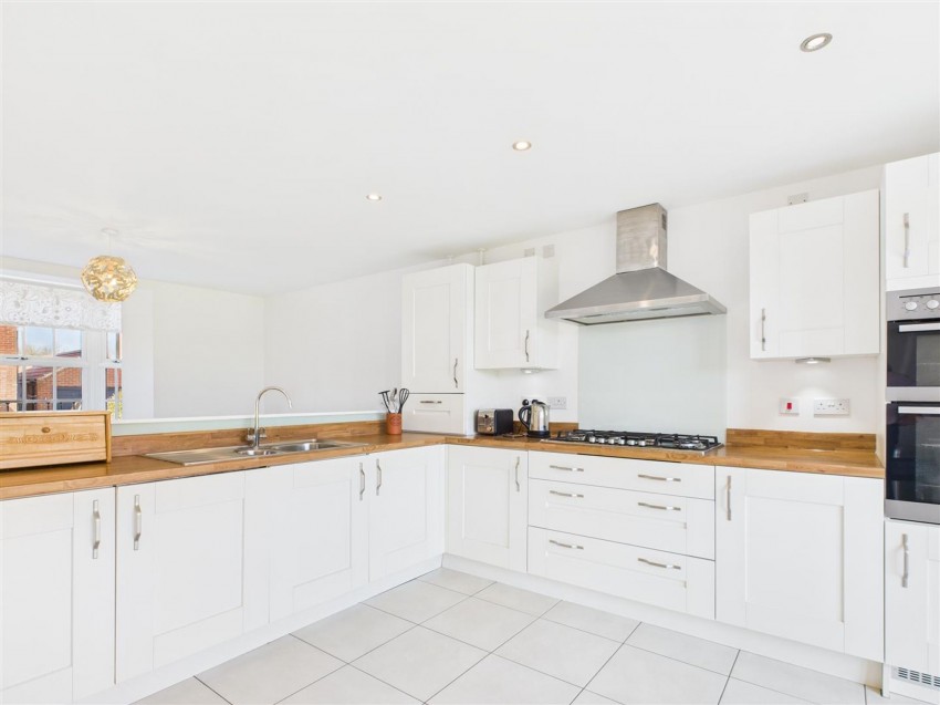 Images for Field View Close, Ampleforth, YO62