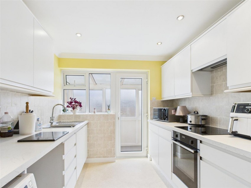 Images for Aunums Close, Thornton-Le-Dale, YO18