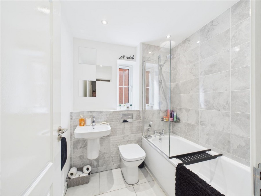 Images for Milner Avenue, Driffield, YO25