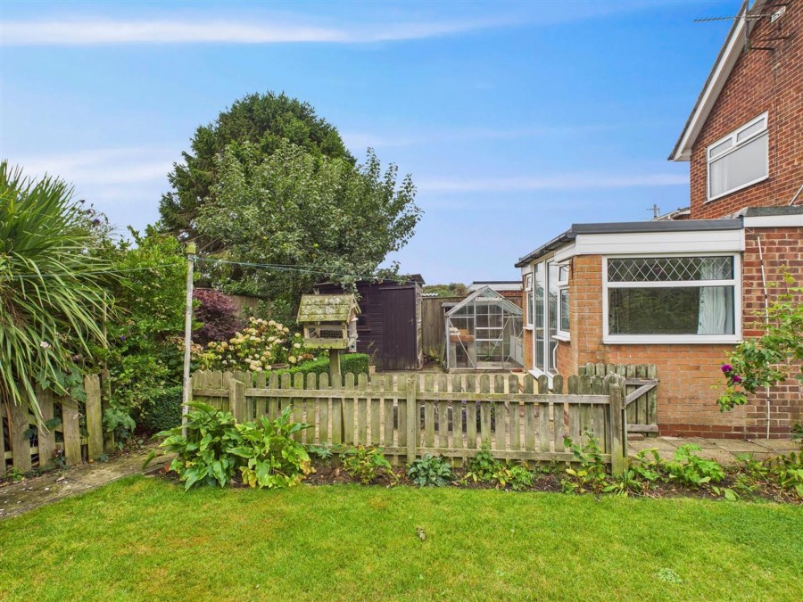 Images for Park Avenue, Driffield, YO25