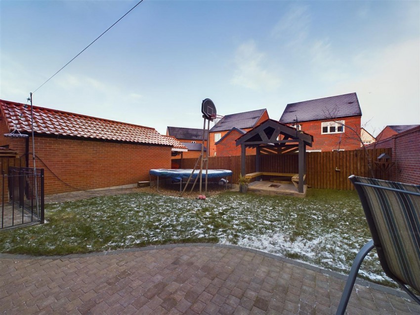 Images for Forlorns Drive, Driffield, YO25