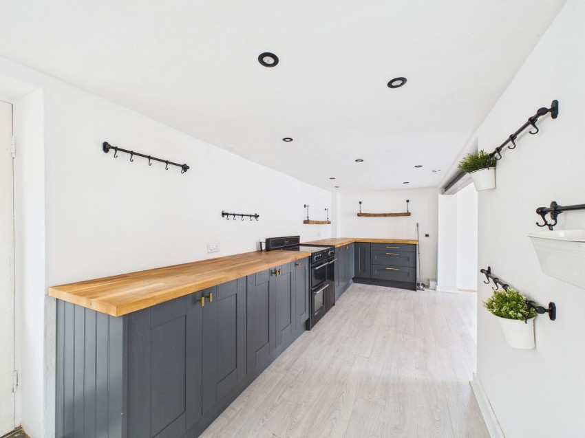 Images for Front Street, Middleton On The Wolds, YO25