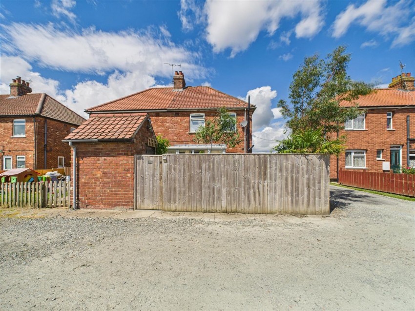 Images for Hutton Road, Cranswick, YO25