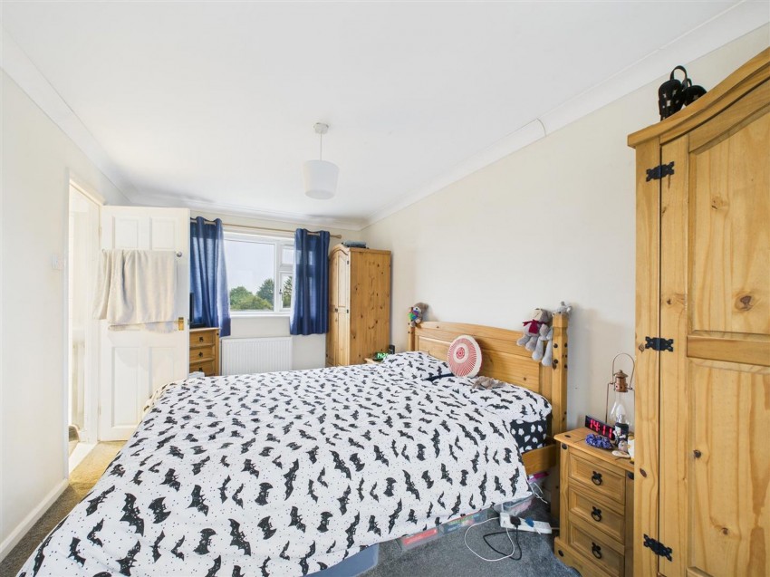 Images for East End, Garton-On-The-Wolds, YO25