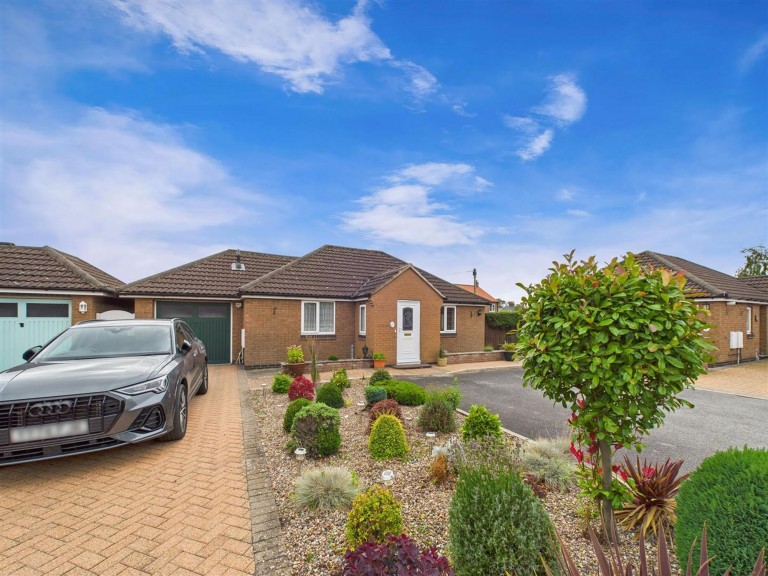 View Full Details for Langley Garth, Driffield, YO25