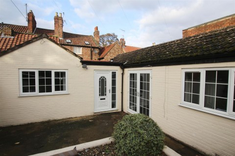 St. Leonards Lane, Malton, YO17