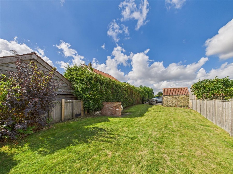 Images for Low Hutton, Huttons Ambo, YO60