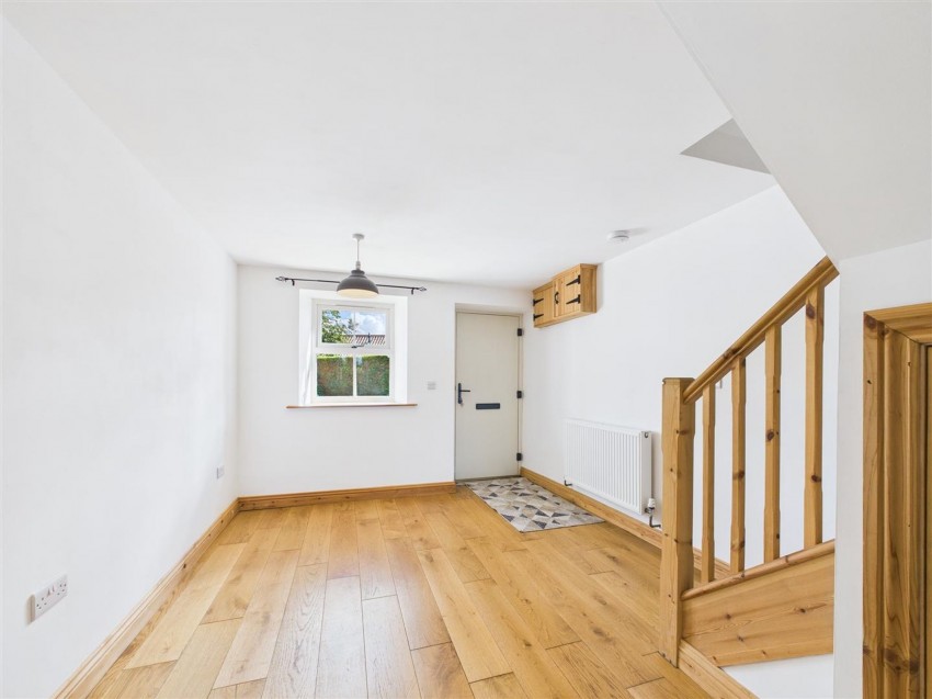 Images for Low Hutton, Huttons Ambo, YO60