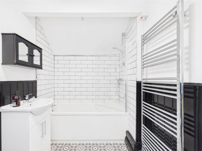 Images for Church End, Sheriff Hutton, YO60