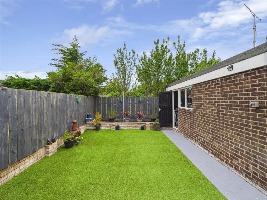 Images for Cherry Way, Nafferton, YO25