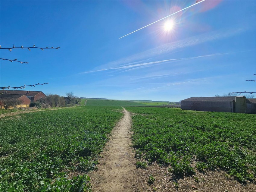 Images for Southfield Close, Wetwang, YO25