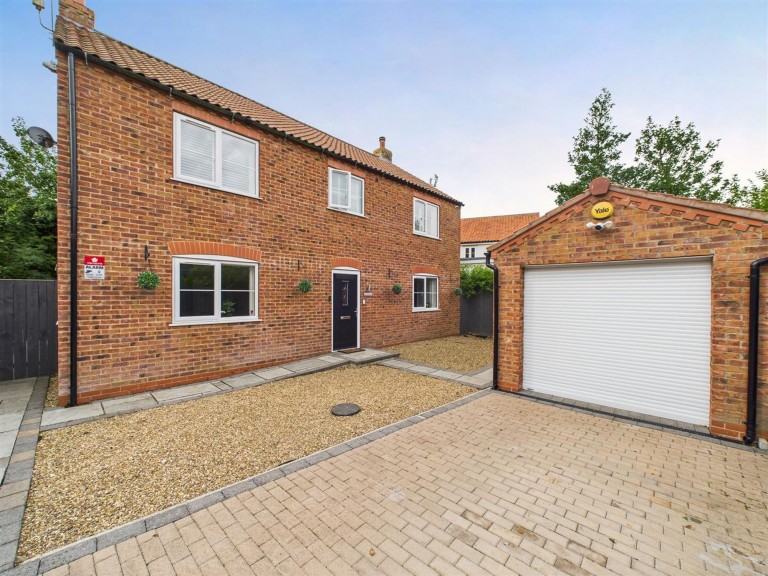 View Full Details for Back Street, Langtoft, YO25