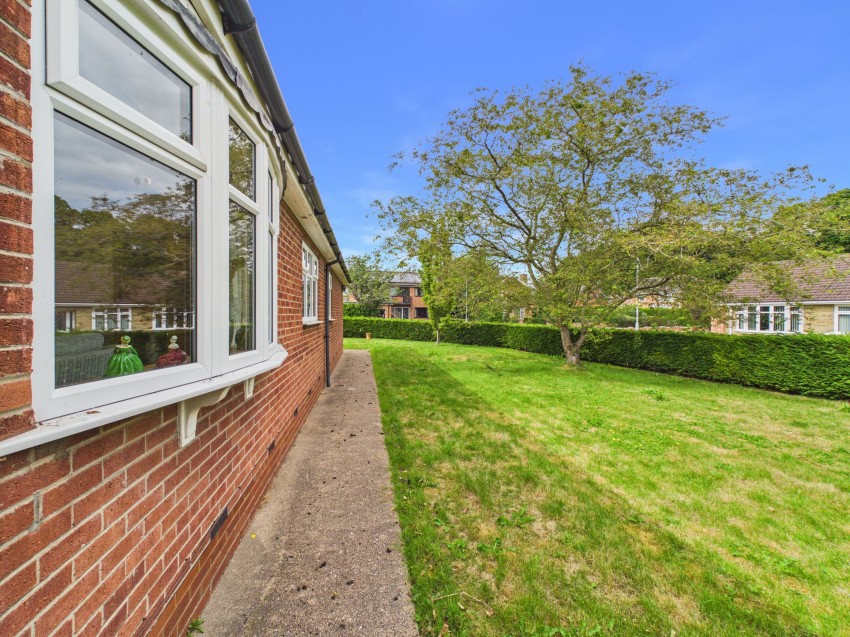 Images for Lowndes Park, Driffield, YO25