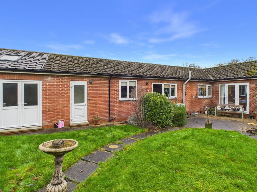 Images for Lowndes Park, Driffield, YO25