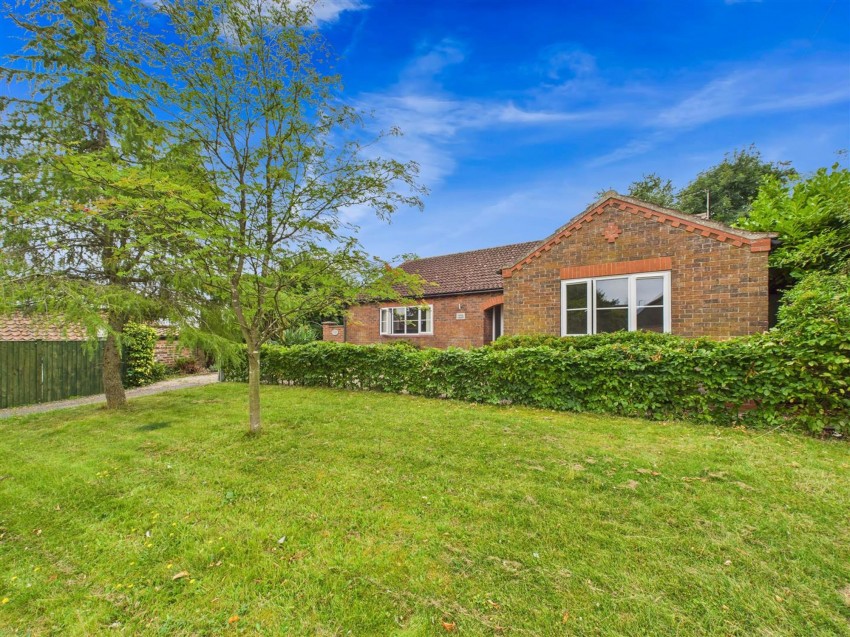 Images for Back Street, Bainton, YO25